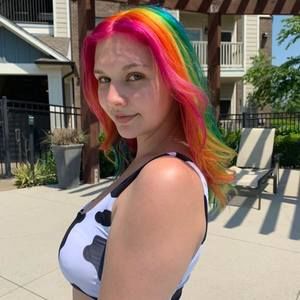 Meet your Posher, Haley